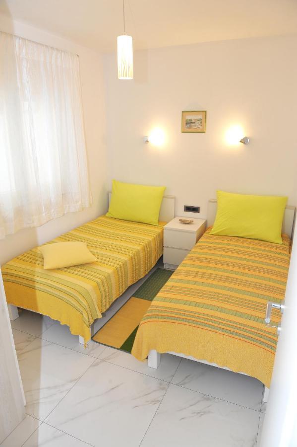 Ondina Apartments Pula Luaran gambar