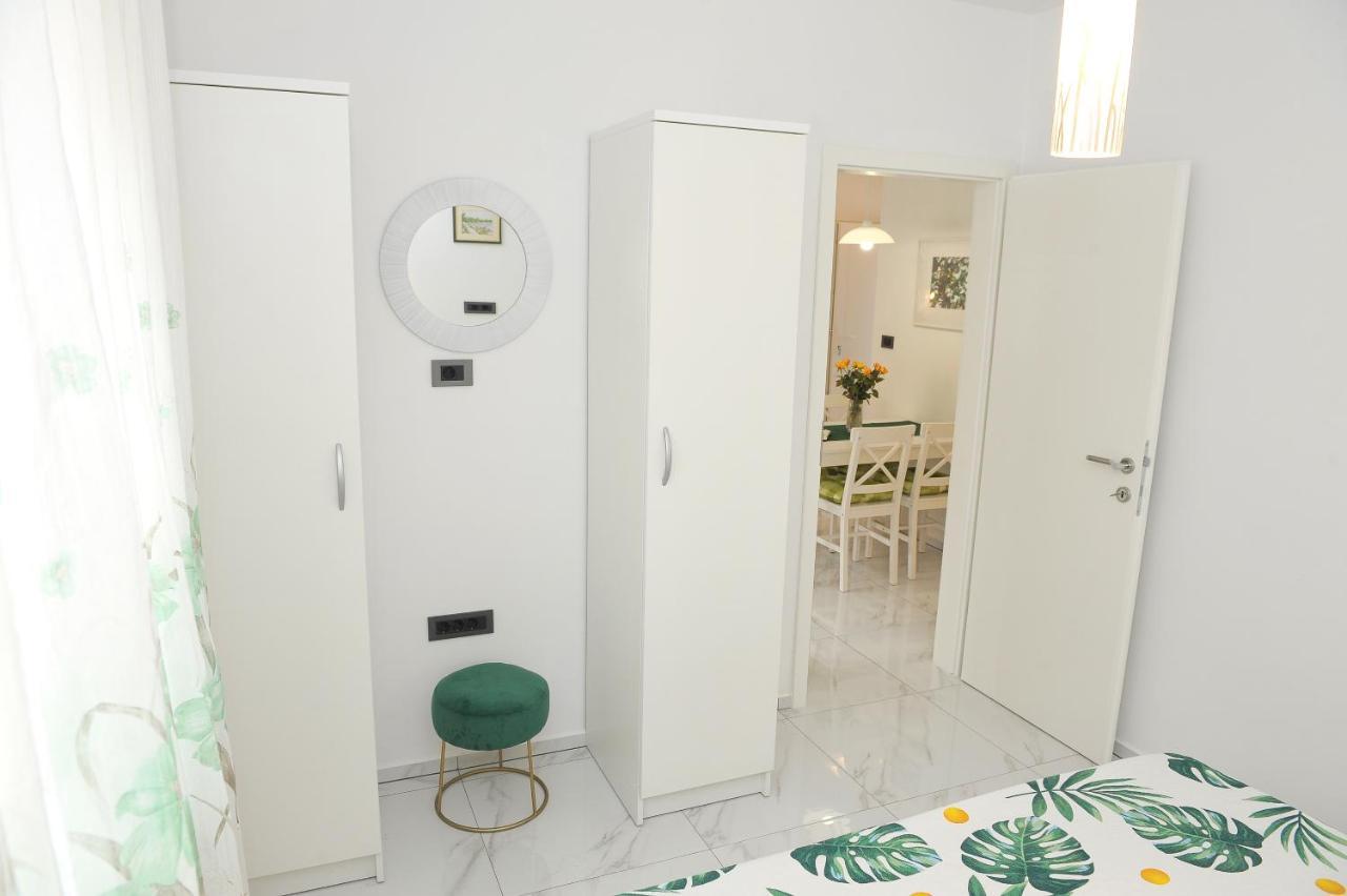 Ondina Apartments Pula Luaran gambar