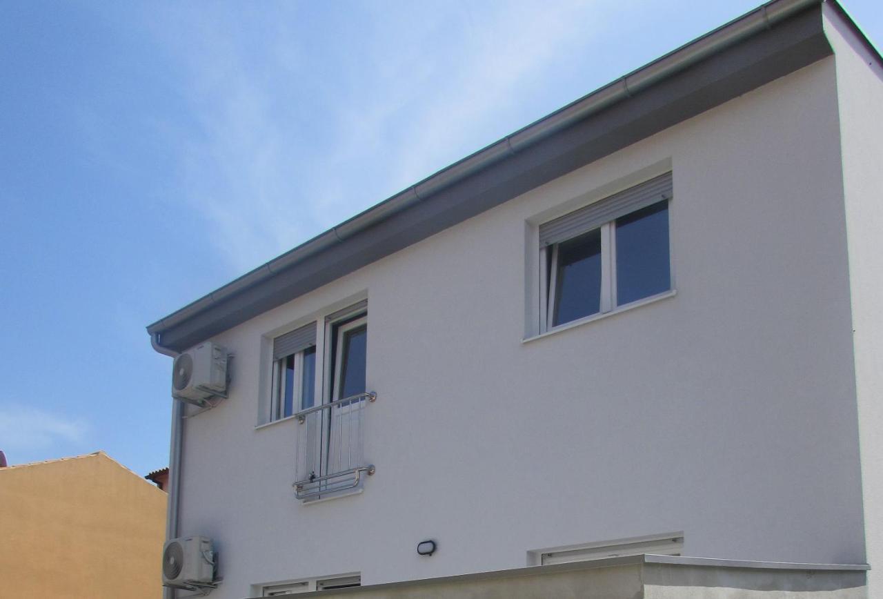 Ondina Apartments Pula Luaran gambar